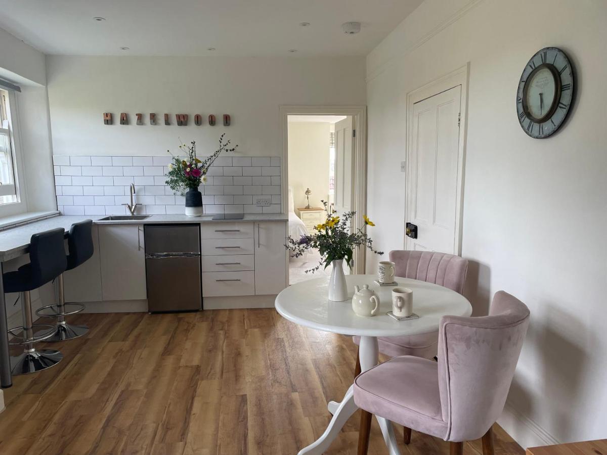 The Mount, Somerton Apartment Somerton  Room photo